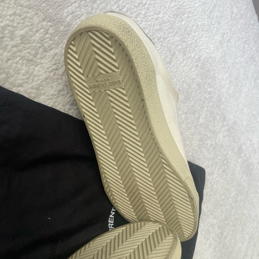 Saint Laurent Men's Off-White Sneakers - Picture 7 of 9